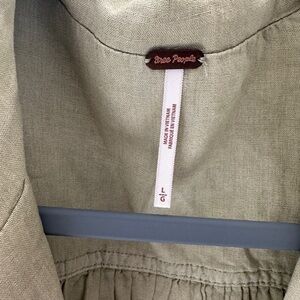 Free People Sage Linen Top New with tags